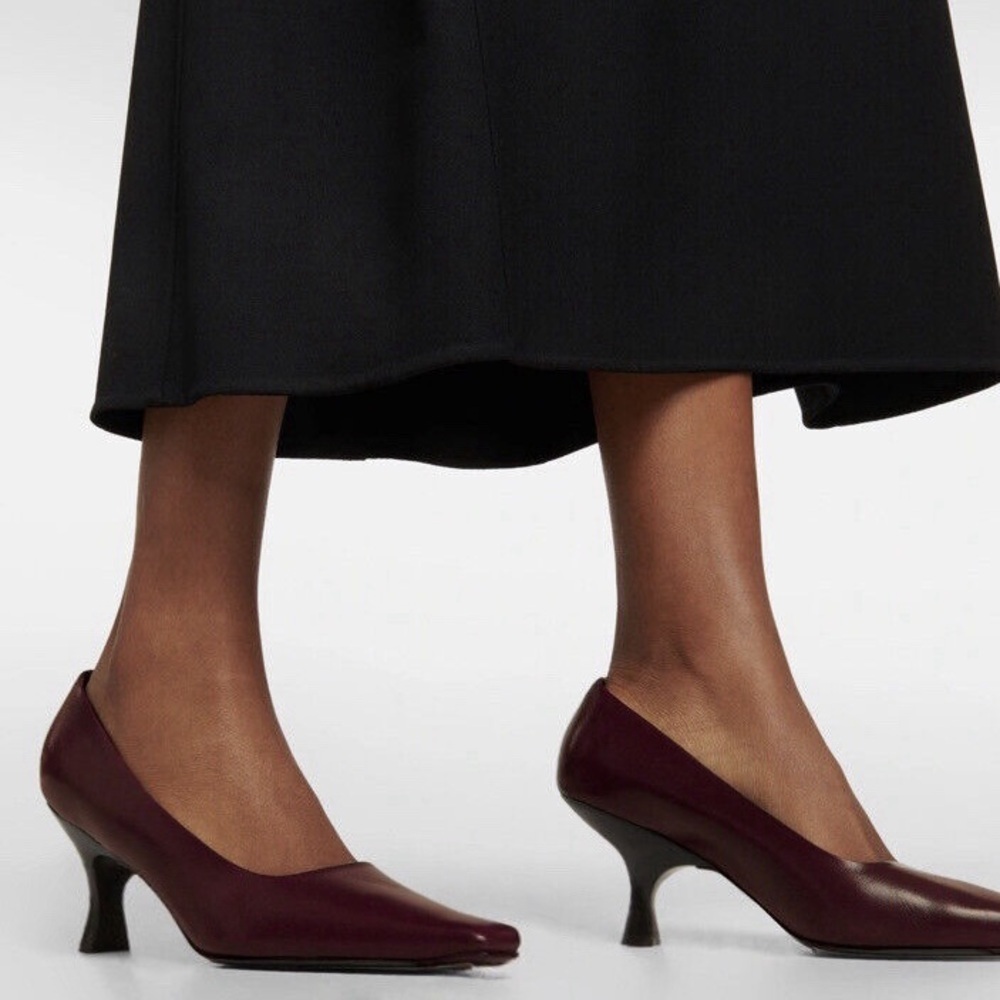 Prada 2000’s Y2K Vintage Oxblood Wide Kitten Heel Pointed Toe Pumps